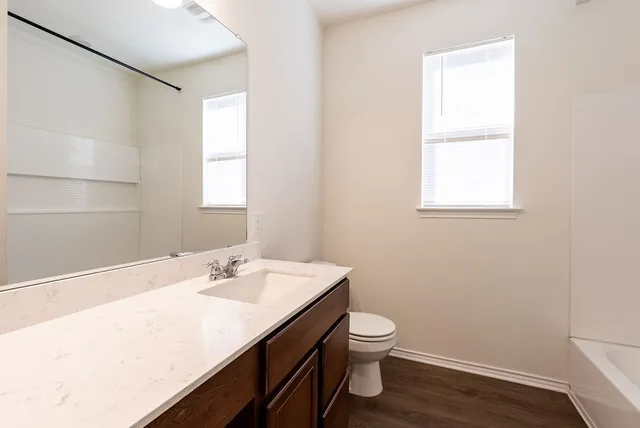 $1,950 | 250 Auburn Street, Kyle, TX 78640