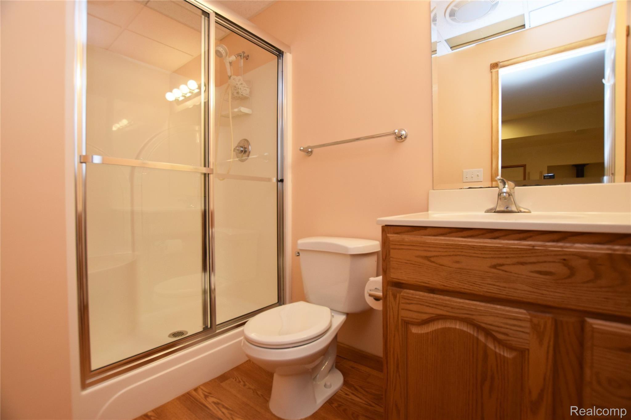 1225 North Morrish Road Flint, MI 48532 - Photo 26 of 27 Full Bath - Lower Level.JPG