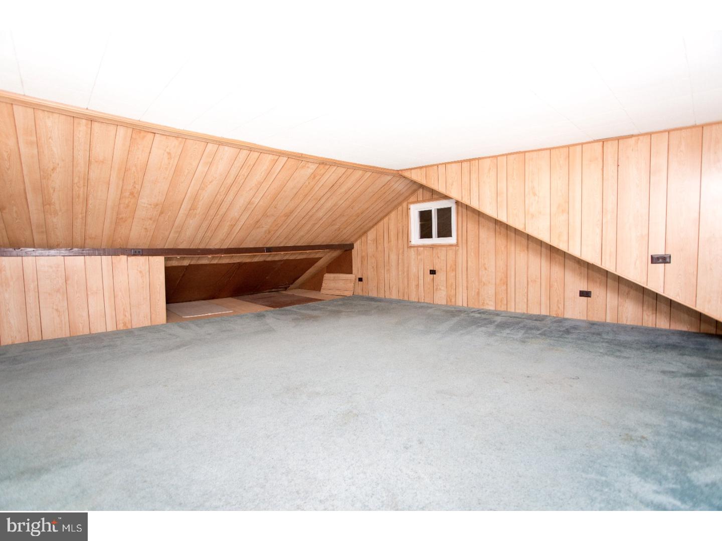 10143 Proctor Road Philadelphia, PA 19116 - Photo 19 of 24 Bonus Room