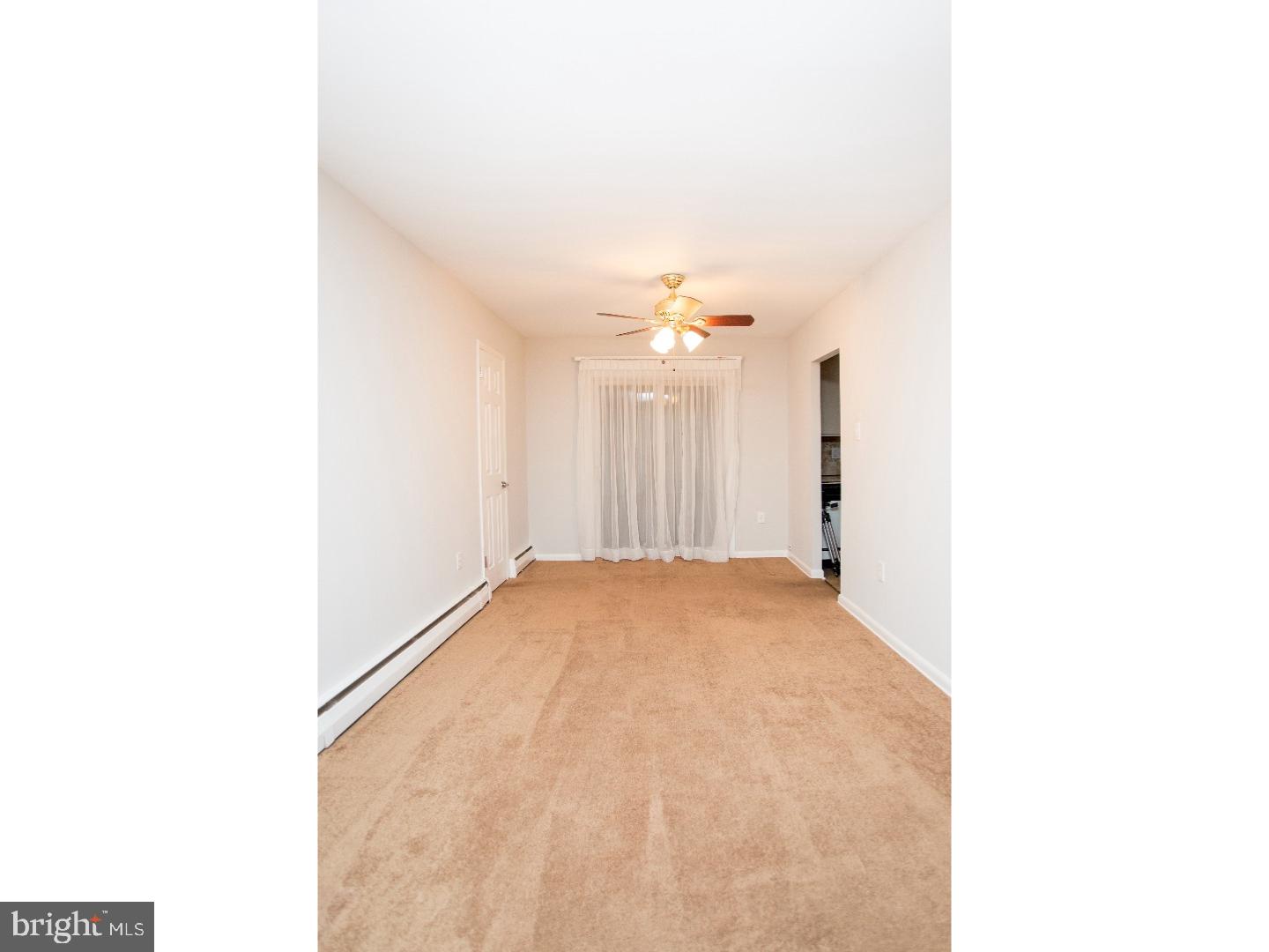 10143 Proctor Road Philadelphia, PA 19116 - Photo 6 of 24 Dining Room