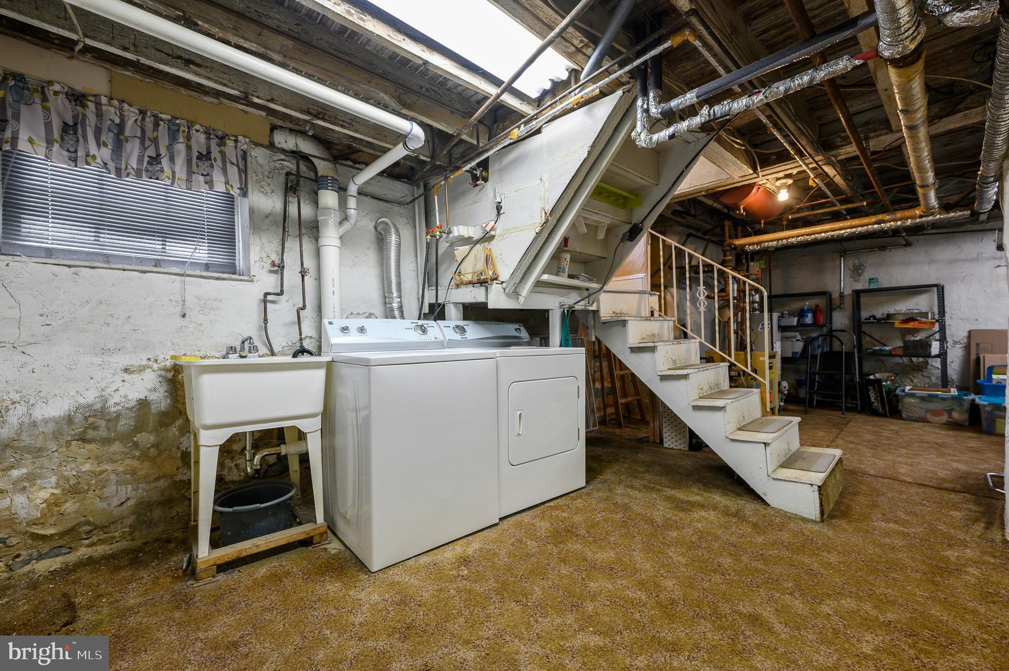 117 Kenmore Road Upper Darby, PA 19082 - Photo 33 of 44