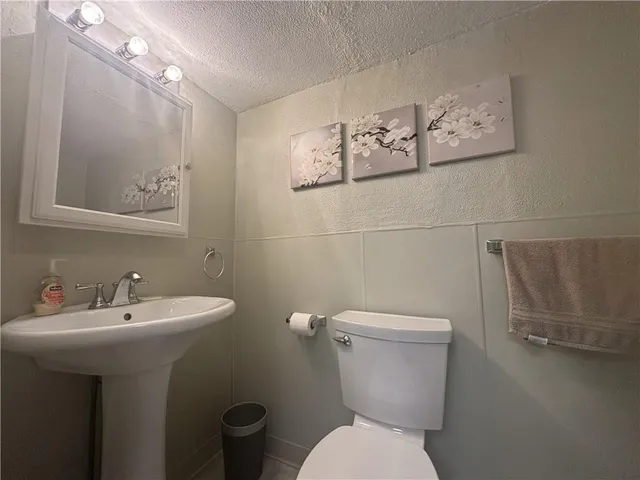 $1,500 | 100 Spruce Street, Rillton, PA 15678