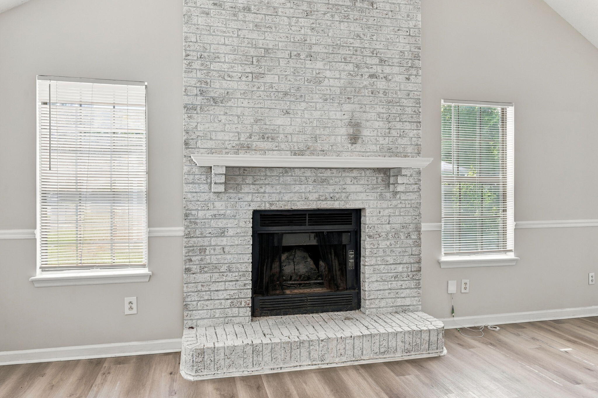 101 Glebe Road Summerville, SC 29485 - Photo 7 of 50 7-web-or-mls-470A7457