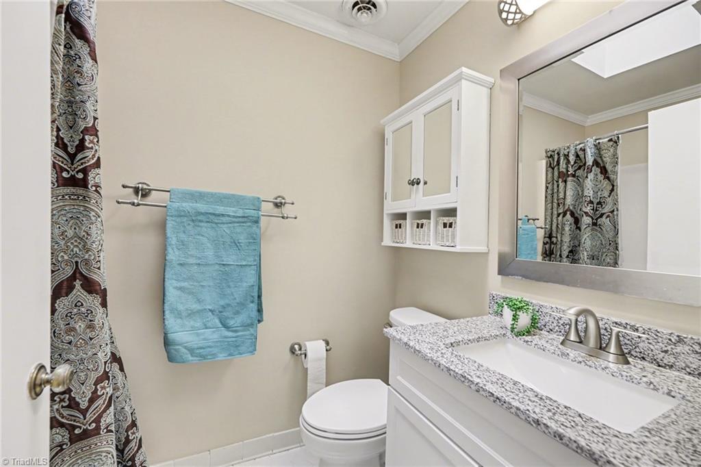 2313 Cypress Court High Point, NC 27265 - Photo 20 of 28