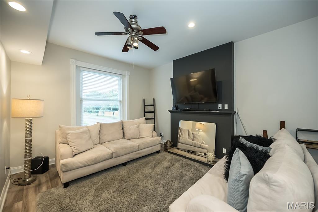1829 Oregon Avenue St. Louis, MO 63104 - Photo 6 of 41