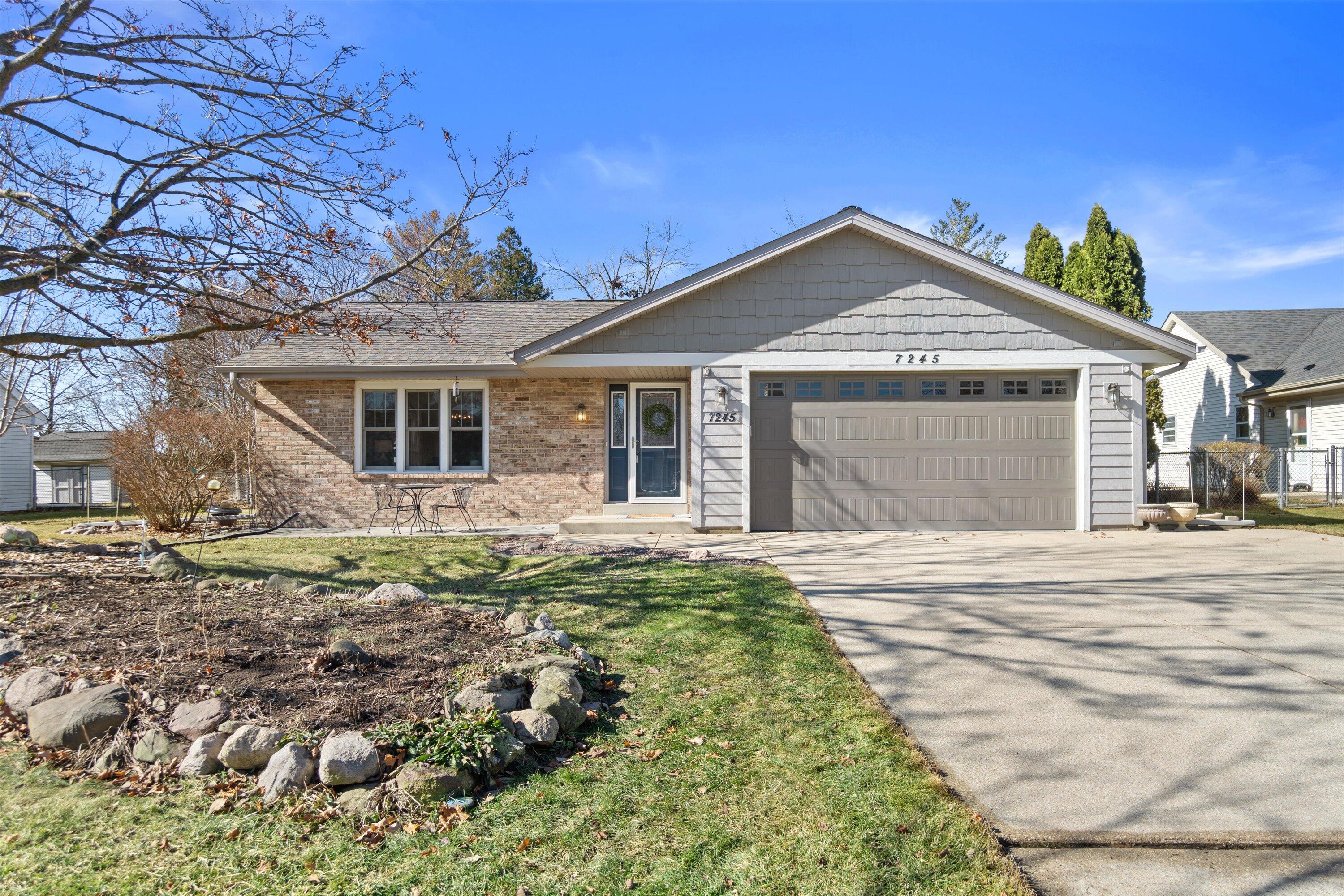 7245 South Hillendale Drive Franklin, WI 53132 - Photo 1 of 1 01-DSC03404