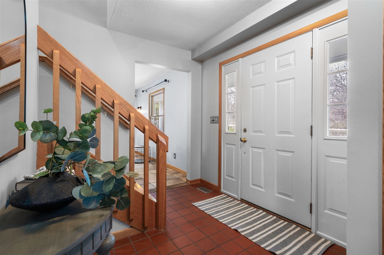 3936 Pratt Road Ann Arbor, MI 48103 - Photo 6 of 63 Gallery Image 6