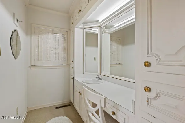 $315,000 | 1431 Roxbury Place, Jackson, MS 39211