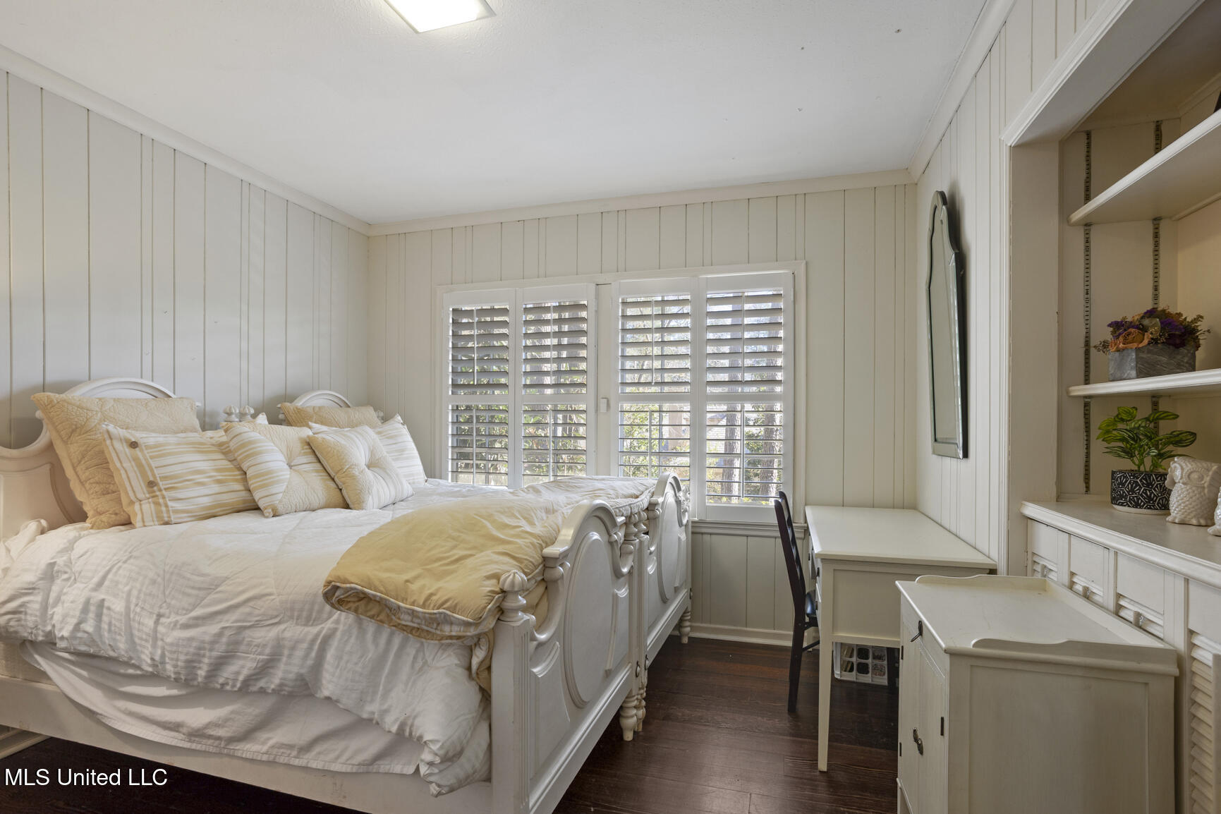 1431 Roxbury Place Jackson, MS 39211 - Photo 25 of 25 4th Bedroom