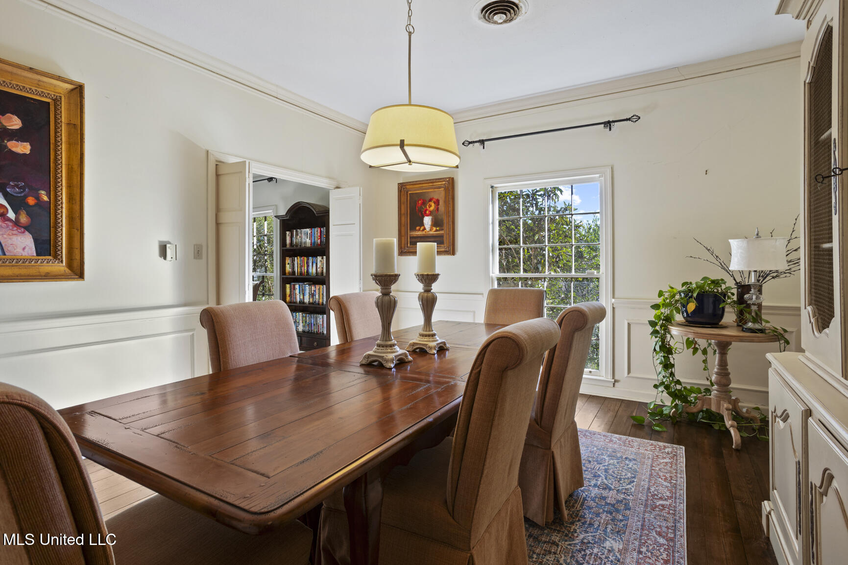 1431 Roxbury Place Jackson, MS 39211 - Photo 9 of 25 Dining Room