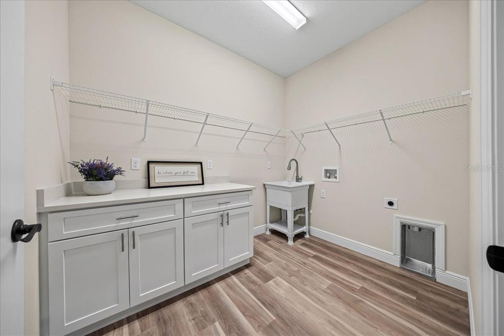 5315 Southwest 121st Terrace Ocala, FL 34481 - Photo 56 of 56 a view of a kitchen with electric appliances