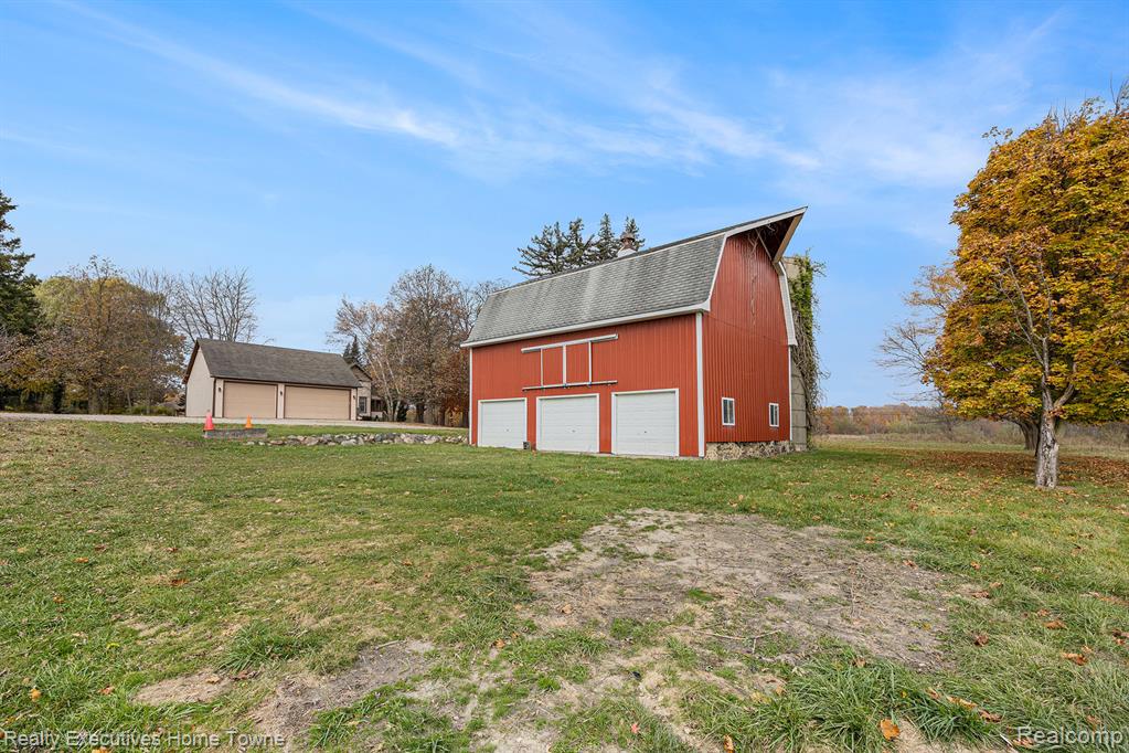 550 East Leonard Road Leonard, MI 48367 - Photo 30 of 35