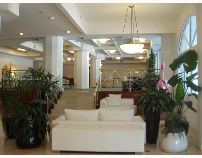 100 Lincoln Road, Unit 536 Miami Beach, FL 33139 - Photo 27 of 58