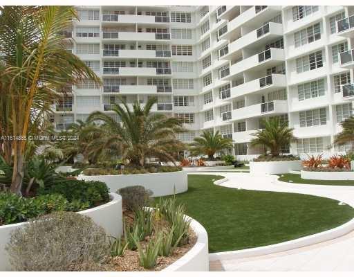 100 Lincoln Road, Unit 536 Miami Beach, FL 33139 - Photo 40 of 58