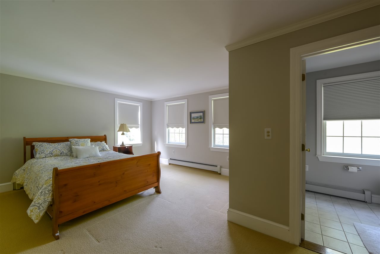 89 Christian Hill Road Amherst, NH 03031 - Photo 28 of 40