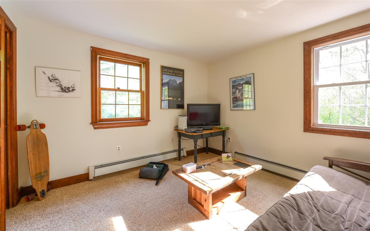 89 Christian Hill Road Amherst, NH 03031 - Photo 33 of 40