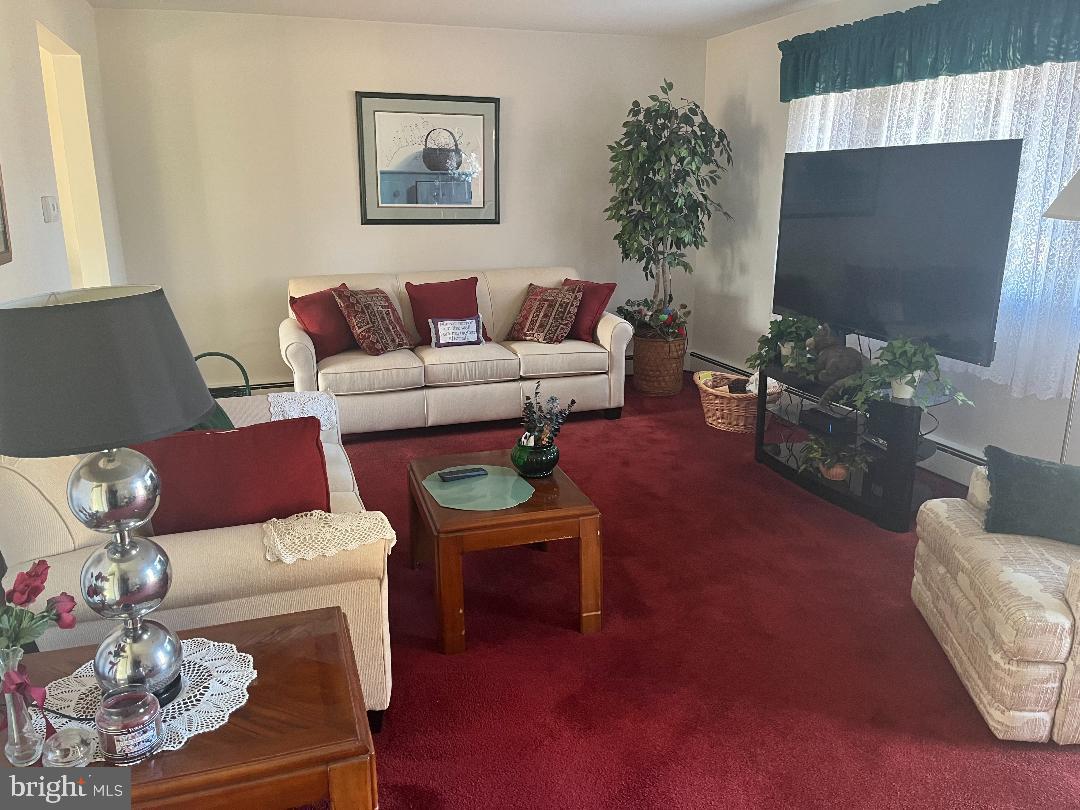 2012 Cunningham Road Wilmington, DE 19808 - Photo 3 of 7 Gallery Image 3