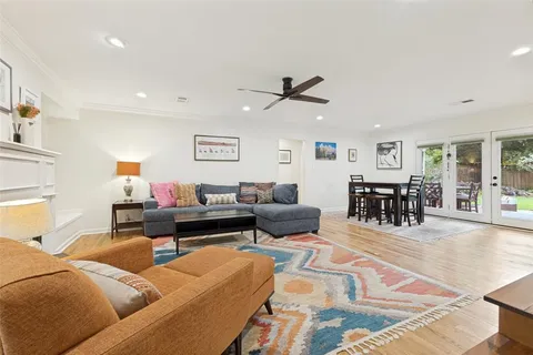 $599,000 | 9938 Losa Drive, Dallas, TX 75218