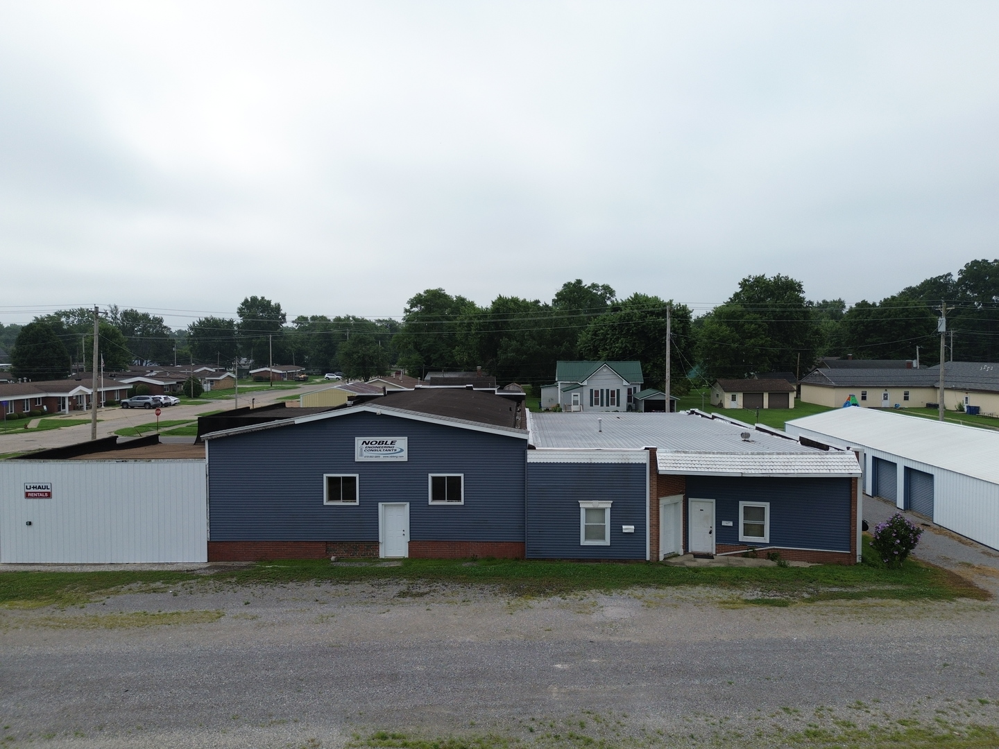 121 East Railroad Street Flora, IL 62839 - Photo 9 of 15