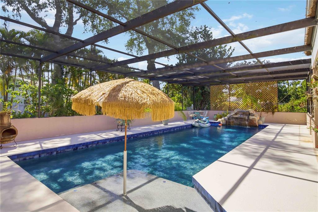 3951 Country View Drive Sarasota, FL 34233 - Photo 21 of 28