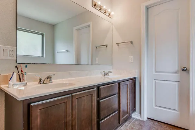 $2,195 | 2362 Duncan Ridge Drive, Navarre, FL 32566