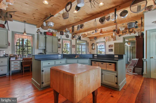 $1,950,000 | 60 Southside Drive, Newville, PA 17241