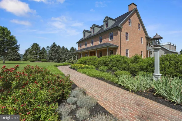 $1,950,000 | 60 Southside Drive, Newville, PA 17241