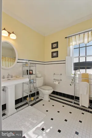 $1,950,000 | 60 Southside Drive, Newville, PA 17241