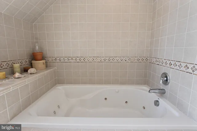 $1,950,000 | 60 Southside Drive, Newville, PA 17241