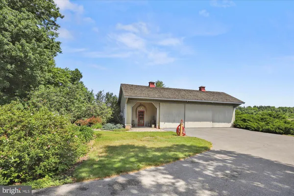 $1,950,000 | 60 Southside Drive, Newville, PA 17241