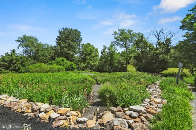 $1,950,000 | 60 Southside Drive, Newville, PA 17241