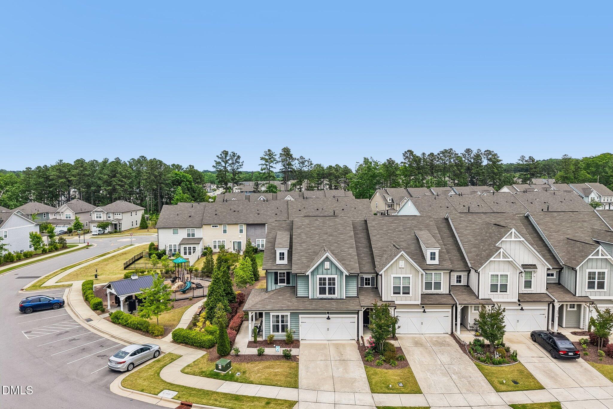 3216 Retama Run Apex, NC 27562 - Photo 8 of 73
