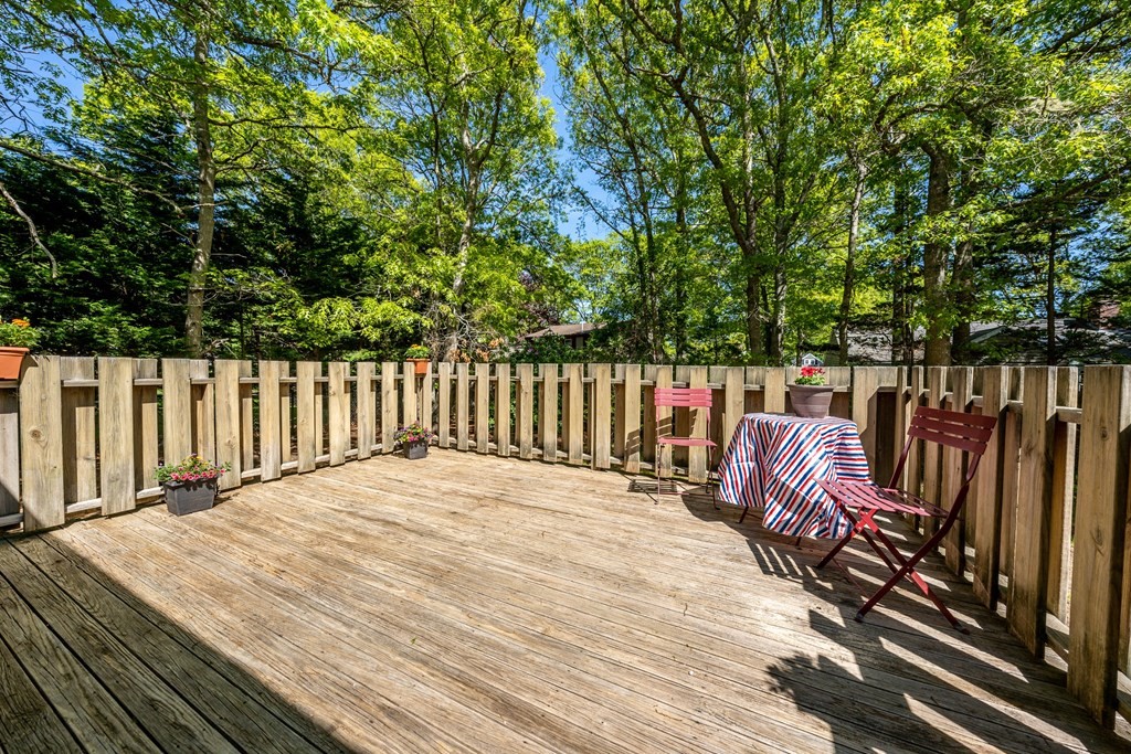 108 Sullivan Road Yarmouth, MA 02673 - Photo 19 of 22 Gallery Image 19