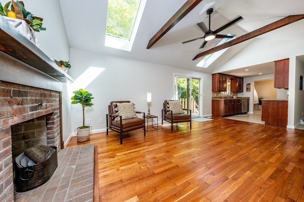 108 Sullivan Road Yarmouth, MA 02673 - Photo 3 of 22 Gallery Image 3