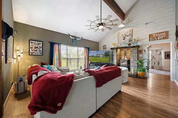 $1,099,000 | 1880 County Road 2610, Bonham, TX 75418