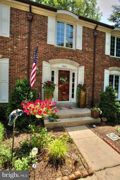 9308 Brian Run Lane Springfield, VA 22153 - Photo 2 of 30 Exterior (Front)