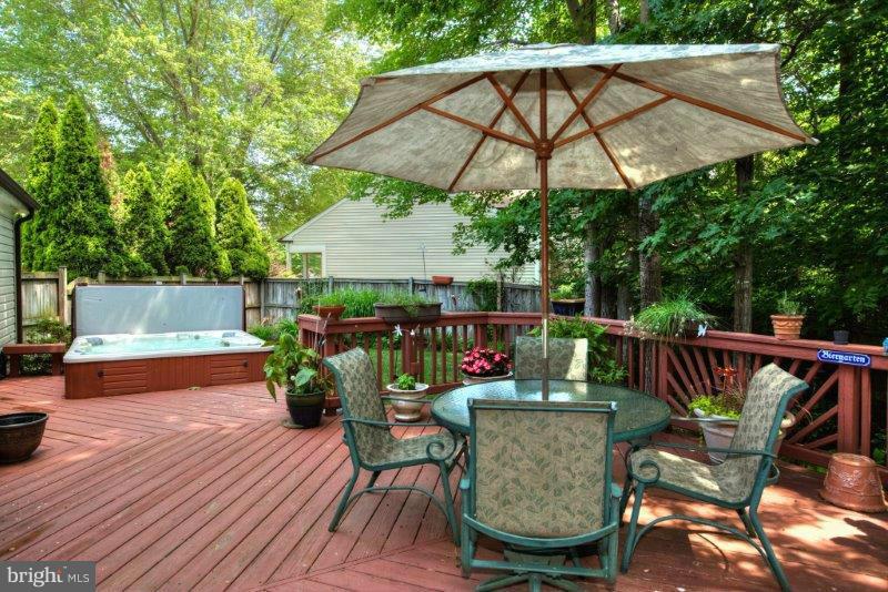 9308 Brian Run Lane Springfield, VA 22153 - Photo 29 of 30 Exterior (Rear)