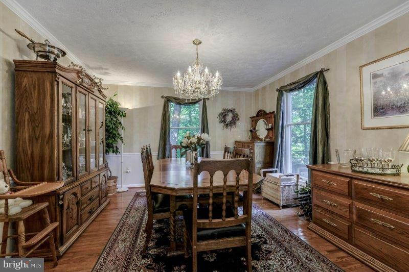 9308 Brian Run Lane Springfield, VA 22153 - Photo 6 of 30 Dining Room