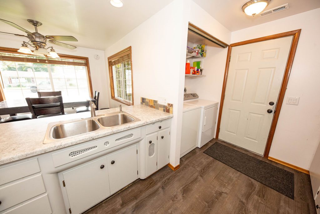 1615 South Pines Road Spokane Valley, WA 99216 - Photo 10 of 20