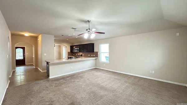 $1,695 | 346 Posey Pass, New Braunfels, TX 78132