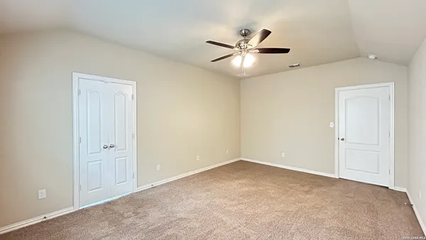 $1,695 | 346 Posey Pass, New Braunfels, TX 78132