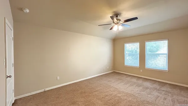 $1,695 | 346 Posey Pass, New Braunfels, TX 78132