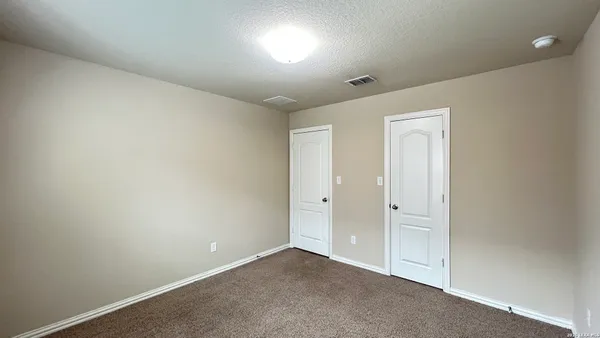 $1,695 | 346 Posey Pass, New Braunfels, TX 78132
