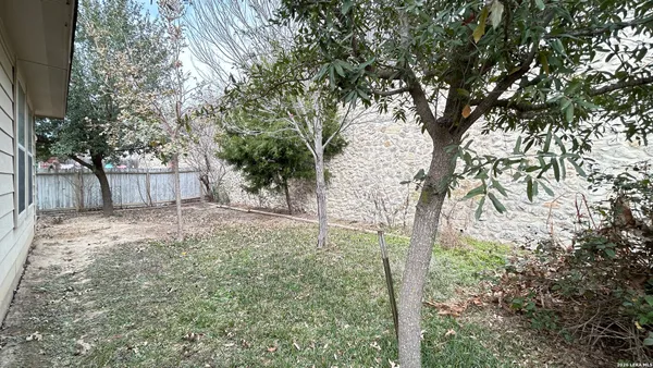 $1,695 | 346 Posey Pass, New Braunfels, TX 78132