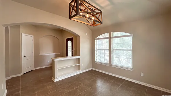 $1,695 | 346 Posey Pass, New Braunfels, TX 78132