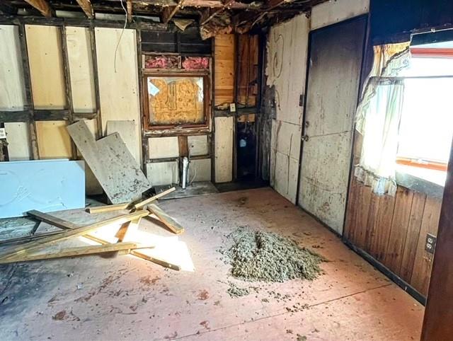 2310 Halford Street Anderson, IN 46016 - Photo 8 of 12