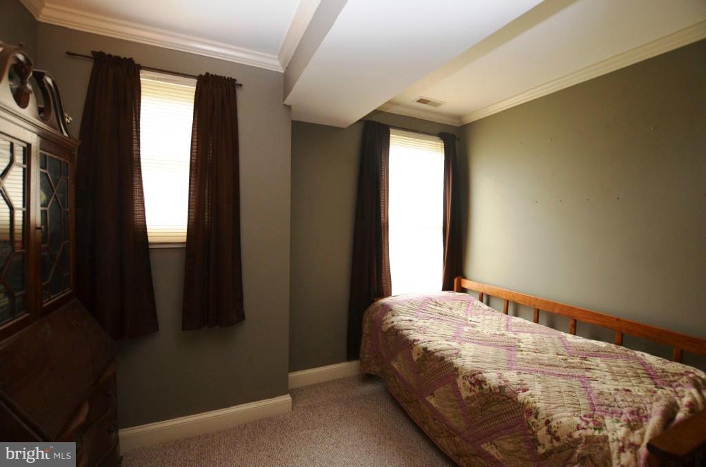 104 Dry Mill Road Southwest, Unit 203 Leesburg, VA 20175 - Photo 16 of 19 Bedroom