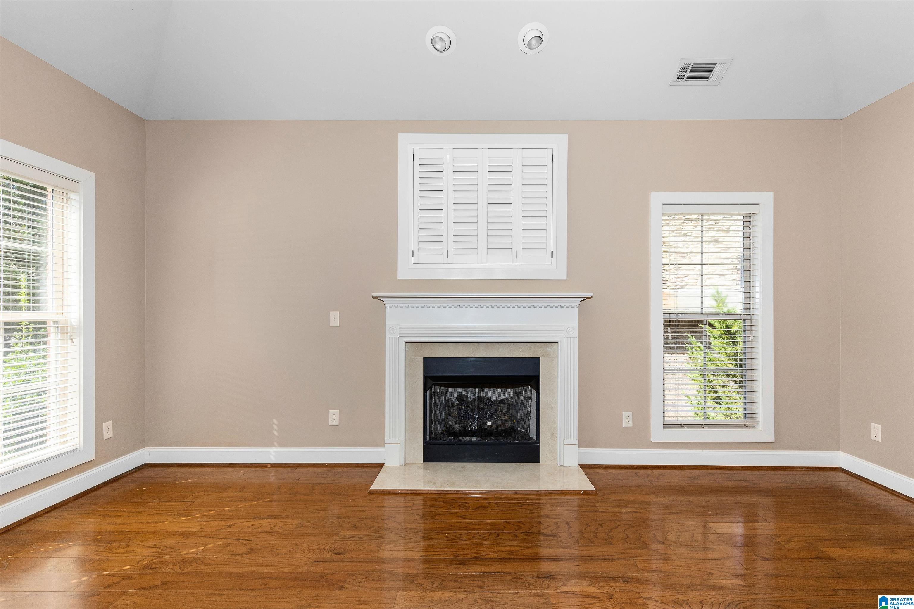 1125 Weybridge Way Pelham, AL 35124 - Photo 7 of 32