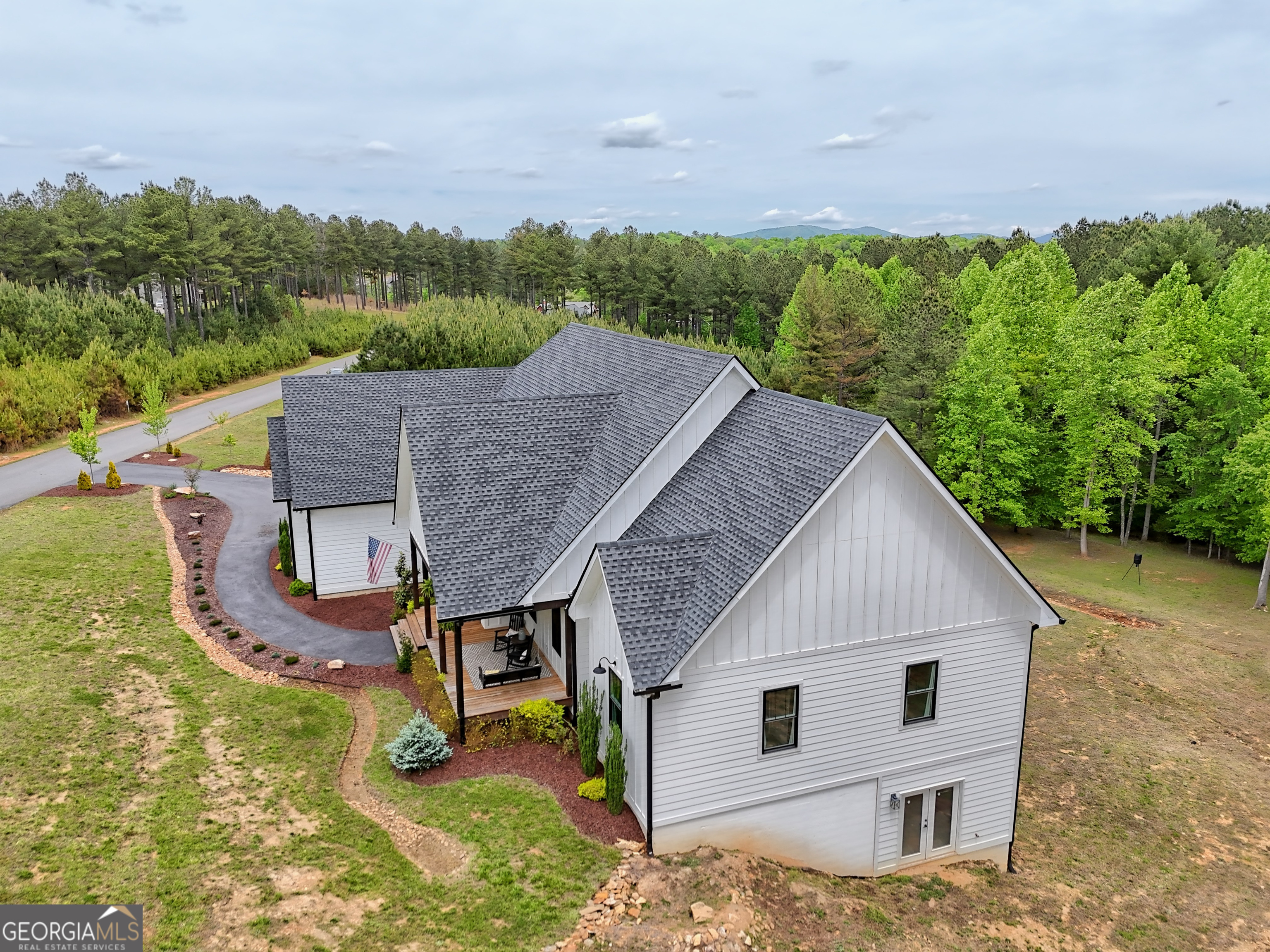 1424 Ridge Pointe Way Blairsville, GA 30512 - Photo 4 of 114