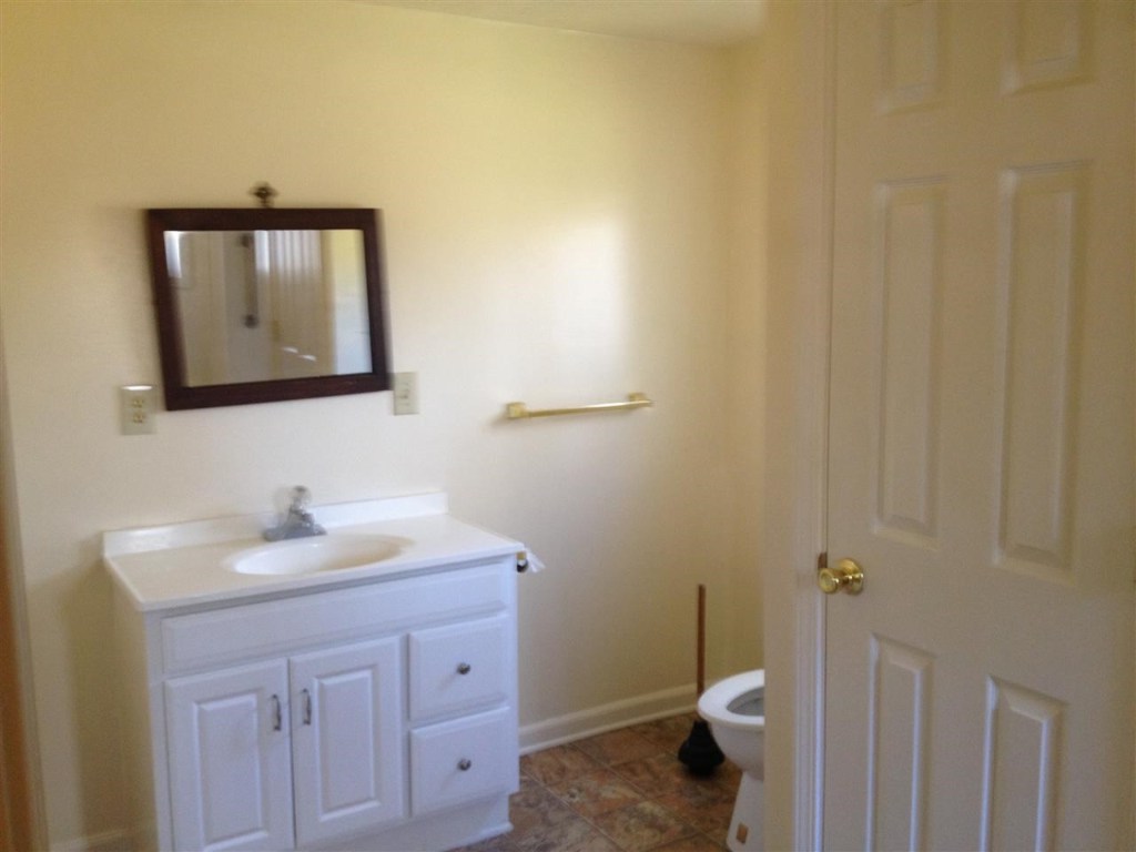 128 Wiley Road Liberty, SC 29657 - Photo 17 of 26